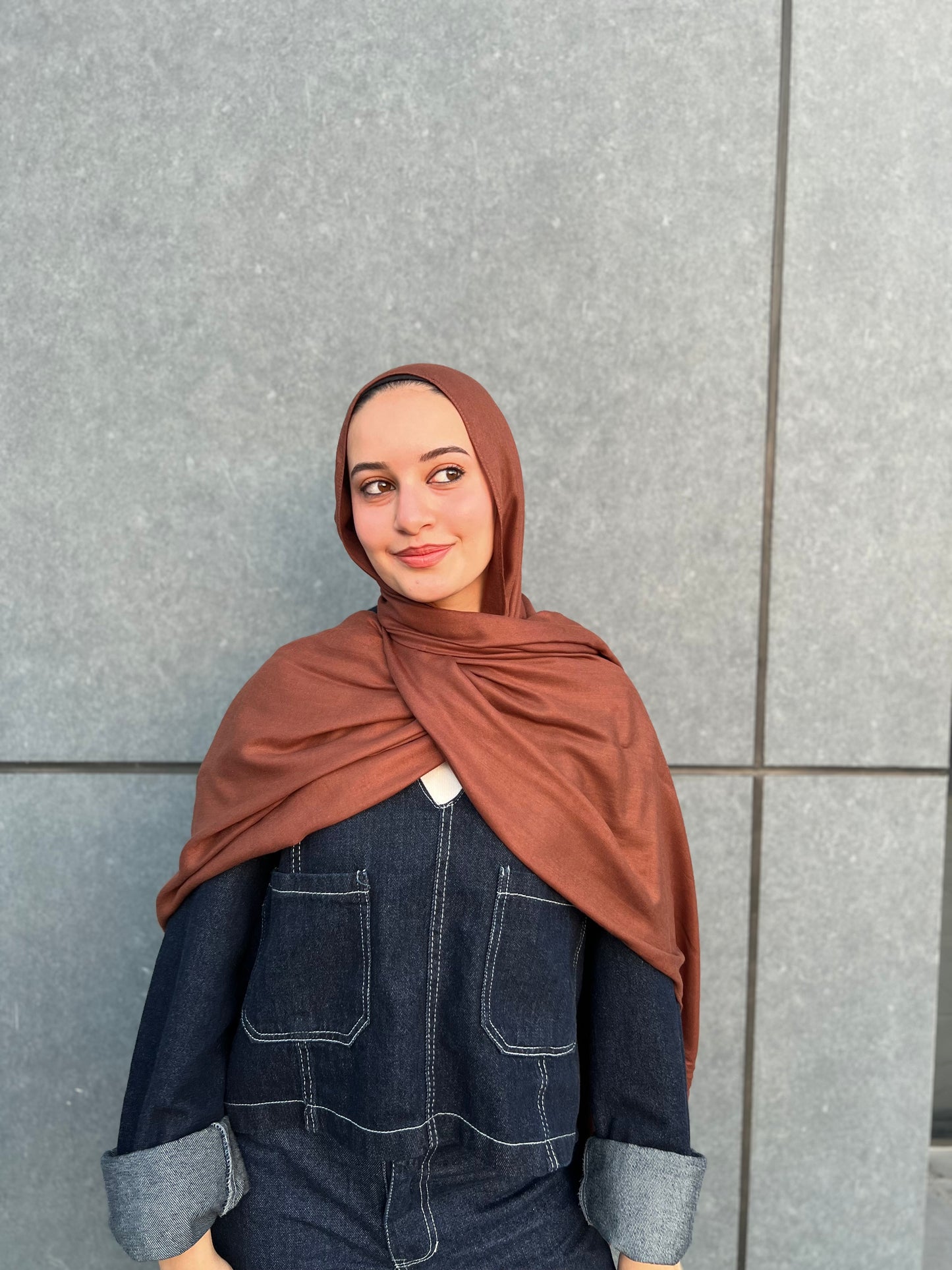 Chocolate Brown - Basic