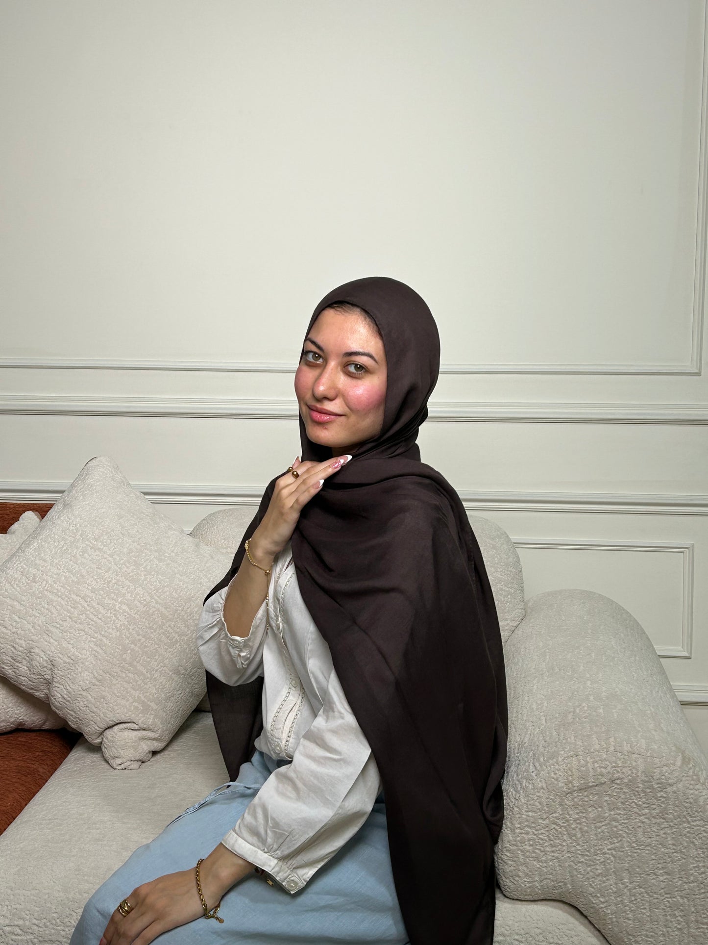 Dark Brown Modal